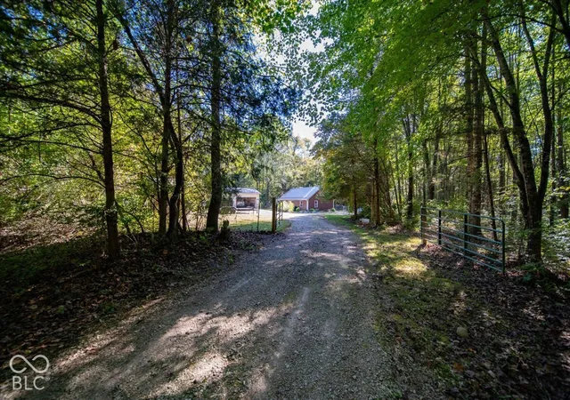 Photo 3 of Single family home for sale at 7654 E Bill Smith Dr, Martinsville, IN 46151 | MLS# 22128226 | Listing updated on 2026-09-29