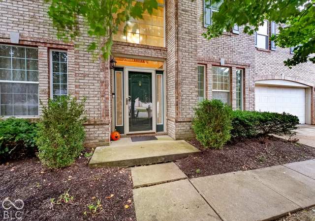 Photo 3 of Single family home for sale at 15996 Arbor Grv Blvd, Noblesville, IN 46060 | MLS# 22128233 | Listing updated on 2026-09-30
