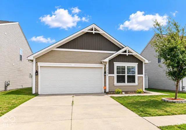 Photo 1 of Single family home for sale at 1003 Belvedere Dr, Shelbyville, IN 46176 | MLS# 22128238 | Listing updated on 2026-09-25