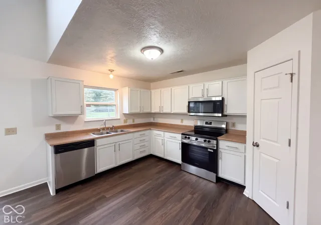 Photo 1 of Single family home for sale at 8351 Exton Rd, Indianapolis, IN 46239 | MLS# 22128251 | Listing updated on 2026-10-30