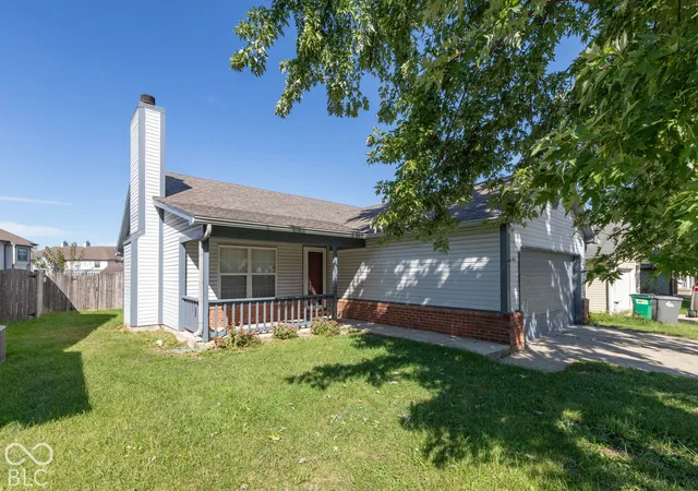 Photo 2 of Single family home for sale at 6714 Dunsany Ct, Indianapolis, IN 46254 | MLS# 22128260 | Listing updated on 2026-09-29