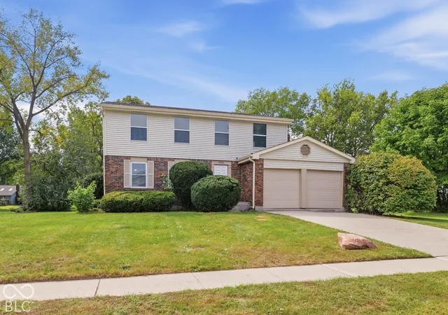 Photo 2 of Single family home for sale at 8450 Beckinhill Ct, Indianapolis, IN 46256 | MLS# 22128270 | Listing updated on 2026-09-27