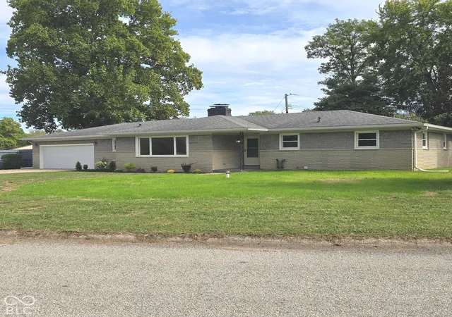 Photo 1 of Single family home for sale at 445 Tulip Dr, Indianapolis, IN 46227 | MLS# 22128272 | Listing updated on 2026-10-02
