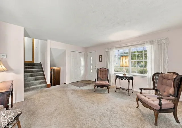Photo 2 of Single family home for sale at 2758 Vinewood Dr, Indianapolis, IN 46224 | MLS# 22128274 | Listing updated on 2026-10-01