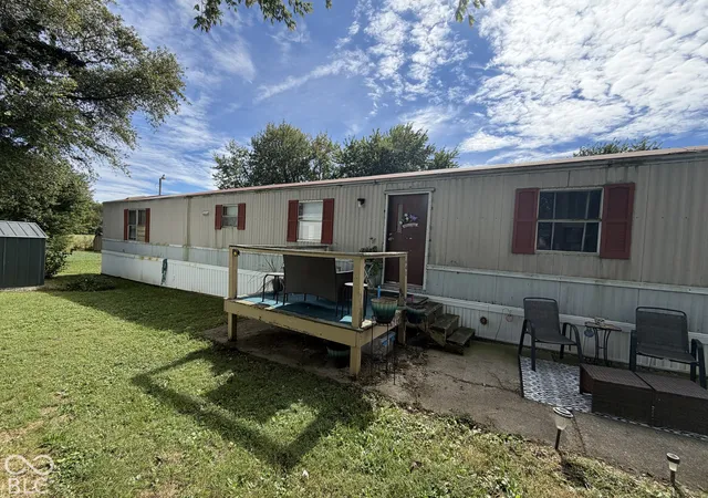 Photo 3 of Single family home for sale at 640 S Pam Way, Rushville, IN 46173 | MLS# 22128277 | Listing updated on 2026-09-25