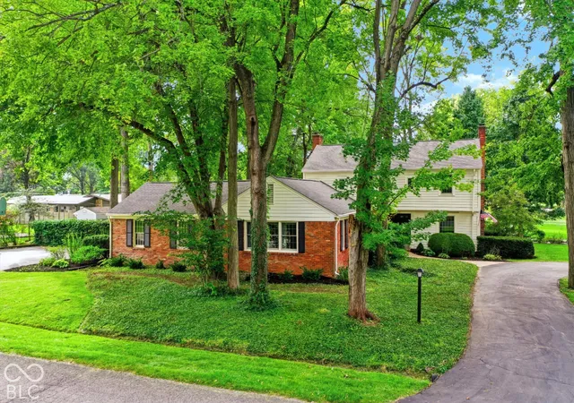 Photo 2 of Single family home for sale at 1019 W 75th Street, Indianapolis, IN 46260 | MLS# 22128278 | Listing updated on 2026-10-06
