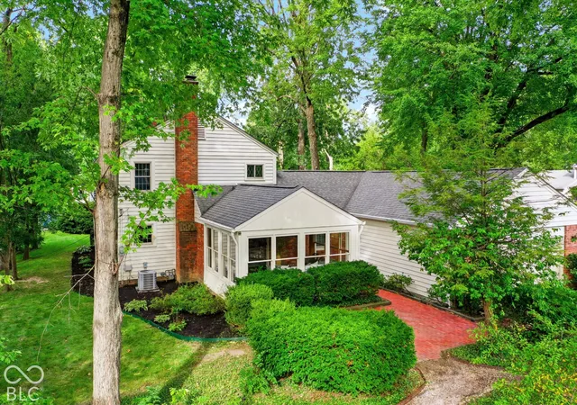 Photo 3 of Single family home for sale at 1019 W 75th Street, Indianapolis, IN 46260 | MLS# 22128278 | Listing updated on 2026-10-06