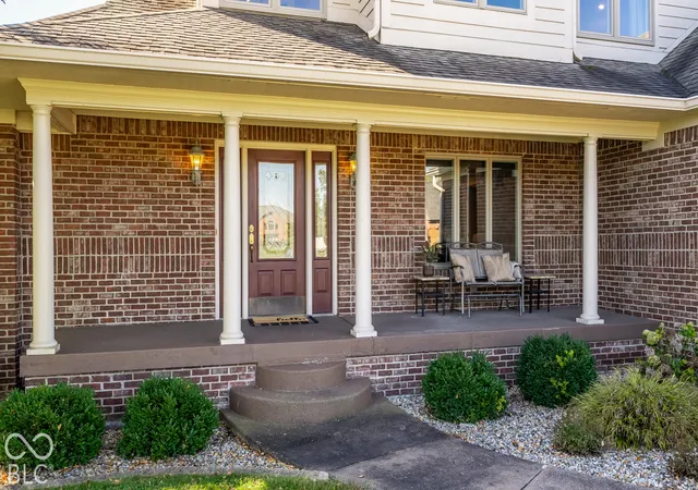 Photo 3 of Single family home for sale at 3634 N Hunters Ct, Greenfield, IN 46140 | MLS# 22128281 | Listing updated on 2026-10-08