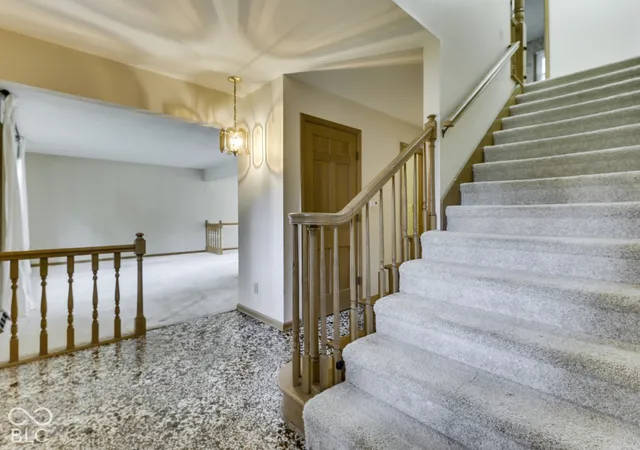 Photo 4 of Single family home for sale at 594 Watterson Ct, Indianapolis, IN 46217 | MLS# 22128294 | Listing updated on 2026-09-26