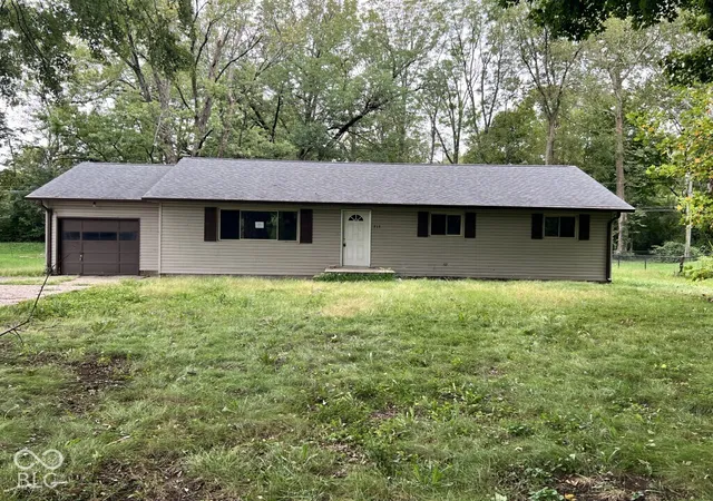 Photo 1 of Single family home for sale at 717 E Kessler Blvd, Greensburg, IN 47240 | MLS# 22128303 | Listing updated on 2026-10-07