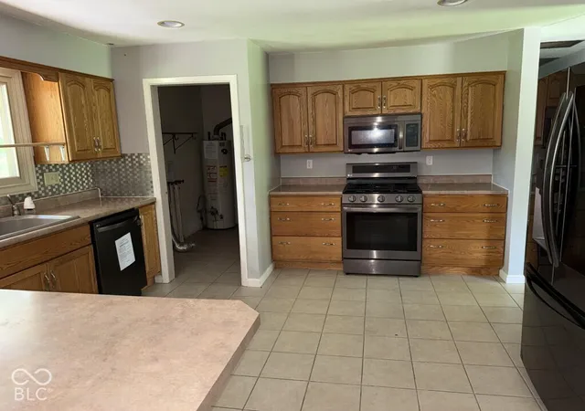Photo 2 of Single family home for sale at 717 E Kessler Blvd, Greensburg, IN 47240 | MLS# 22128303 | Listing updated on 2026-10-07