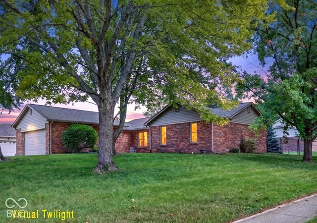 Photo 1 of Single family home for sale at 1101 Riverview Dr, Greenfield, IN 46140 | MLS# 22128312 | Listing updated on 2026-09-30