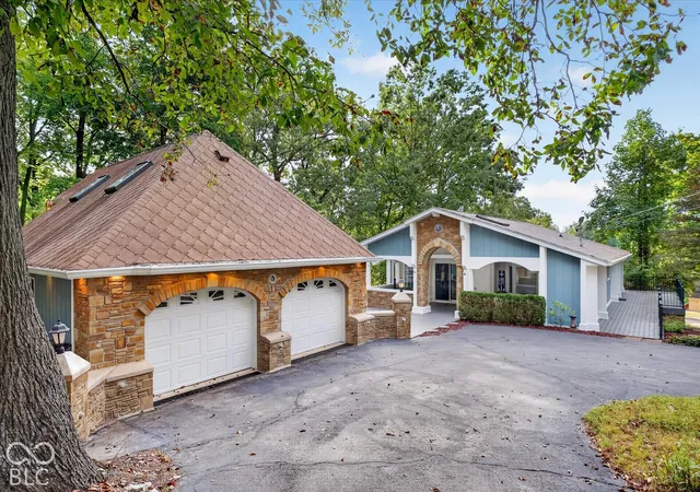Photo 1 of Single family home for sale at 7935 Ebony Dr, Nineveh, IN 46164 | MLS# 22128315 | Listing updated on 2026-10-27