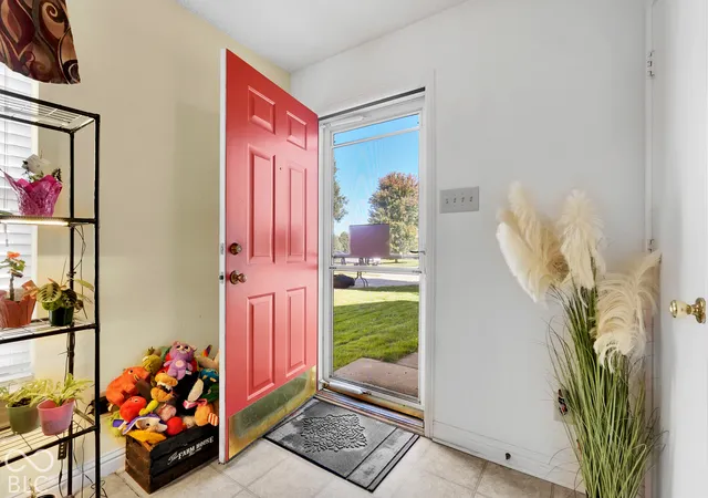 Photo 4 of Single family home for sale at 8452 Abbey Dell Dr, Camby, IN 46113 | MLS# 22128320 | Listing updated on 2026-10-01