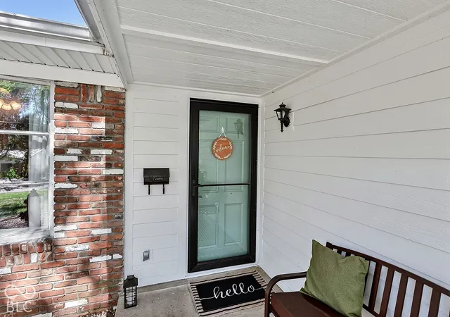 Photo 3 of Single family home for sale at 540 Greensboro Ave, Knightstown, IN 46148 | MLS# 22128323 | Listing updated on 2026-10-07