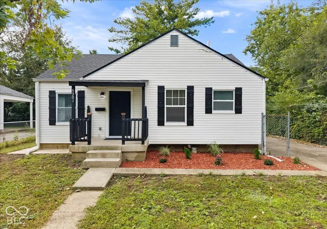 Photo 1 of Single family home for sale at 5301 Sutton St, Indianapolis, IN 46218 | MLS# 22128325 | Listing updated on 2026-09-29