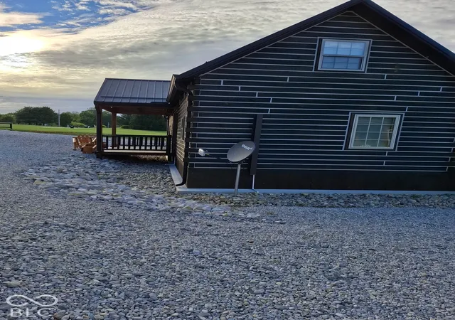 Photo 3 of Single family home for sale at 12403 E Hobbieville Rd, Springville, IN 47462 | MLS# 22128327 | Listing updated on 2026-10-01