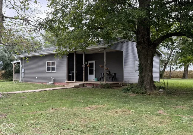 Photo 1 of Single family home for sale at 460 N 800 East, Waynetown, IN 47990 | MLS# 22128338 | Listing updated on 2026-09-29
