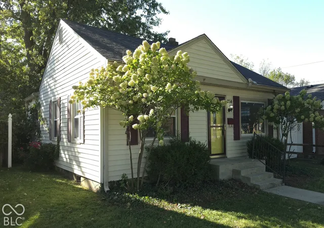 Photo 3 of Sale Pending at 254 N 6th Avenue, Beech Grove, IN 46107 | MLS# 22128355 | Listing updated on 2026-09-29