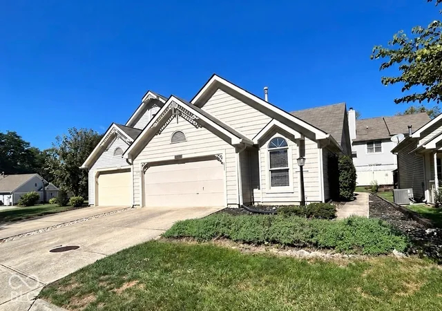 Single family home for sale at 6520 Aintree Ter, Indianapolis, IN 46250 | MLS# 22128358