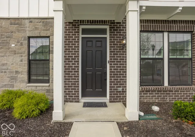Photo 1 of Townhouse for sale at 3246 Haflinger, Zionsville, IN 46077 | MLS# 22128362 | Listing updated on 2026-10-01