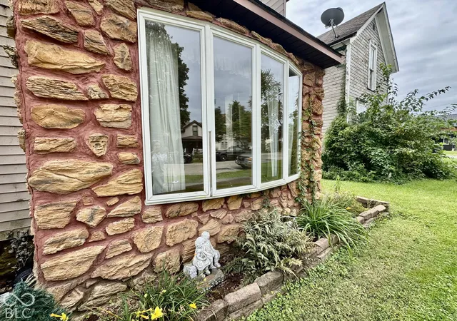 Photo 4 of Sale Pending at 327 West 5th, Peru, IN 46970 | MLS# 22128363 | Listing updated on 2026-10-06