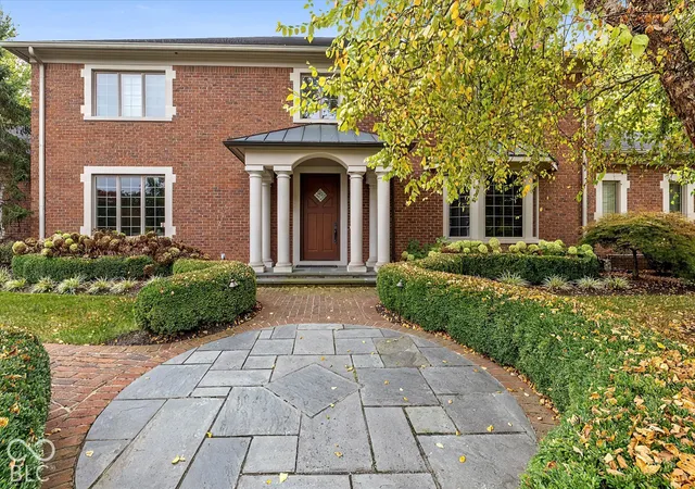 Photo 1 of Single family home for sale at 235 Willowgate Ln, Indianapolis, IN 46260 | MLS# 22128366 | Listing updated on 2026-10-26