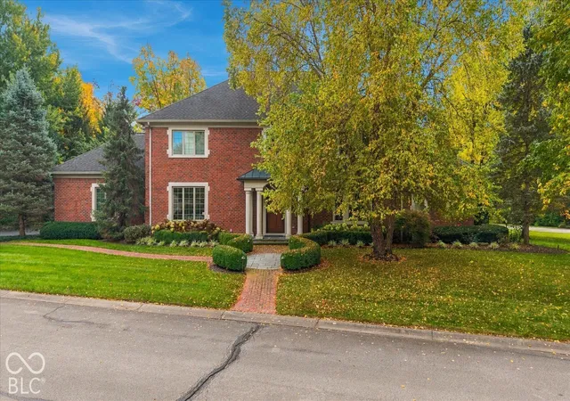 Photo 2 of Single family home for sale at 235 Willowgate Ln, Indianapolis, IN 46260 | MLS# 22128366 | Listing updated on 2026-10-26