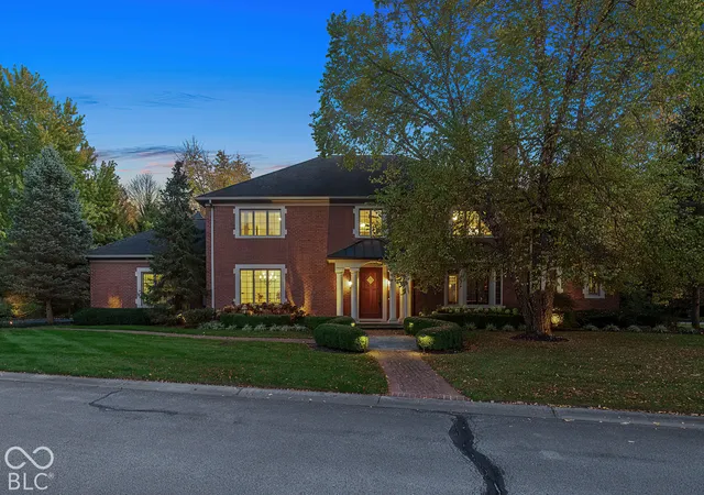 Photo 4 of Single family home for sale at 235 Willowgate Ln, Indianapolis, IN 46260 | MLS# 22128366 | Listing updated on 2026-10-26