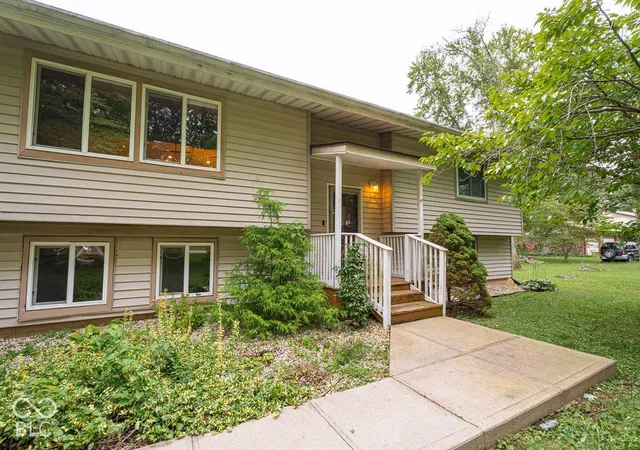 Photo 2 of Single family home for sale at 23845 Six Points Rd, Sheridan, IN 46069 | MLS# 22128370 | Listing updated on 2026-09-28