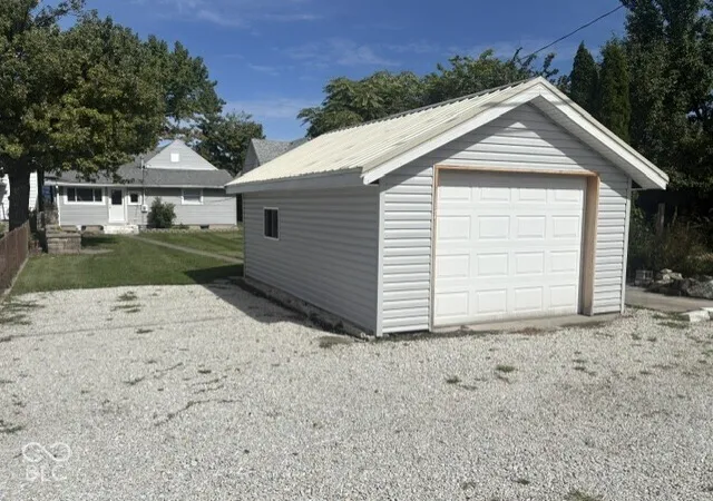 Photo 3 of Single family home for sale at 415 W Main, Greensburg, IN 47240 | MLS# 22128371 | Listing updated on 2026-10-09