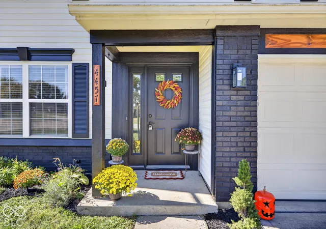 Photo 3 of Single family home for sale at 4457 Delray Ct, Westfield, IN 46062 | MLS# 22128377 | Listing updated on 2026-09-30