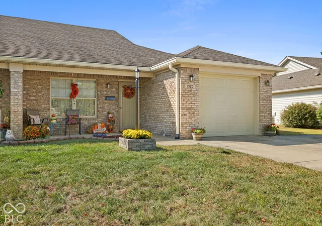 Photo 3 of Single family home for sale at 1320 Swan Dr, Franklin, IN 46131 | MLS# 22128378 | Listing updated on 2026-09-29