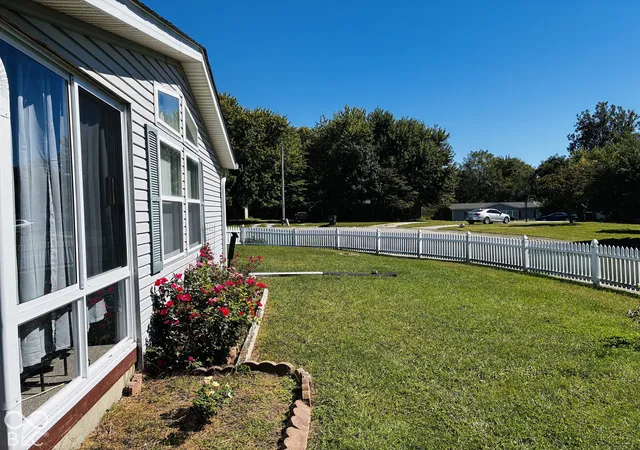 Photo 3 of Manufactured home for sale at 312 W Lou Ln, Greensburg, IN 47240 | MLS# 22128379 | Listing updated on 2026-10-01