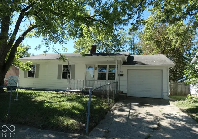 Photo 1 of Single family home for sale at 3532 N Tiffany Dr, Indianapolis, IN 46226 | MLS# 22128383 | Listing updated on 2026-09-30