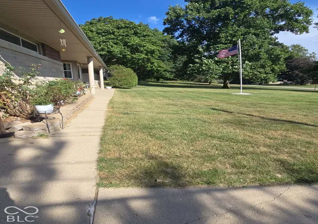 Photo 1 of Single family home for sale at 3342 Hillcrest Dr, Indianapolis, IN 46227 | MLS# 22128387 | Listing updated on 2026-10-01