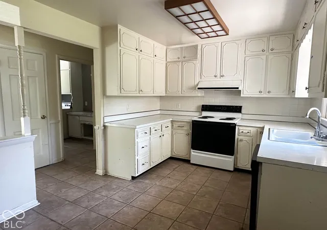 Photo 3 of Single family home for sale at 7440 Radburn, Indianapolis, IN 46214 | MLS# 22128388 | Listing updated on 2026-09-30