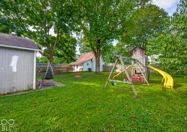 Photo 3 of Single family home for sale at 300 E Ohio St, Trafalgar, IN 46181 | MLS# 22128400 | Listing updated on 2026-10-05