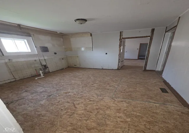 Photo 4 of Single family home for sale at 2339 Hoyt Ave, Indianapolis, IN 46203 | MLS# 22128412 | Listing updated on 2026-10-20