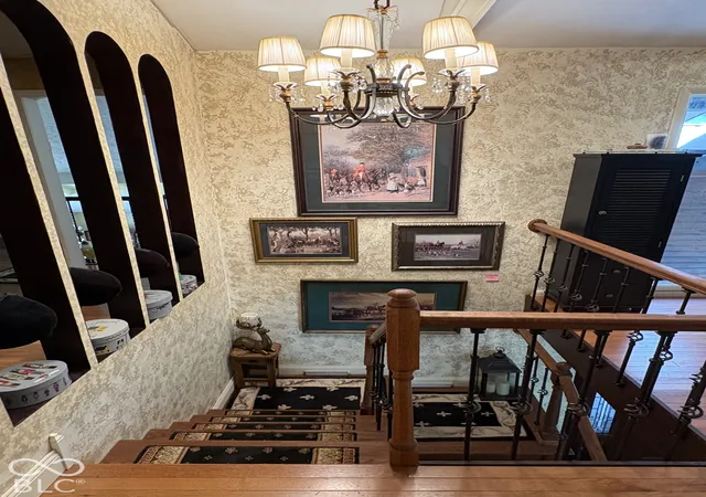 Photo 21 of Single family home for sale at 1018 Wildwood Ln, New Albany, IN 47150 | MLS# 22128417 | Listing updated on 2026-10-10