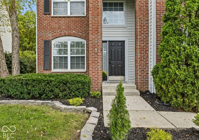 Photo 2 of Single family home for sale at 6459 Woodhaven Ct, Avon, IN 46123 | MLS# 22128418 | Listing updated on 2026-10-06