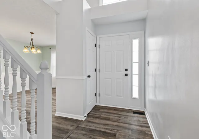 Photo 3 of Single family home for sale at 6459 Woodhaven Ct, Avon, IN 46123 | MLS# 22128418 | Listing updated on 2026-10-06