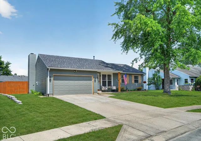 Photo 2 of Single family home for sale at 5754 Pemberly Dr, Indianapolis, IN 46221 | MLS# 22128423 | Listing updated on 2026-09-28