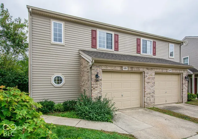 Photo 3 of Condo for sale at 606 Bayberry Ct W, Bloomington, IN 47401 | MLS# 22128428 | Listing updated on 2026-09-30