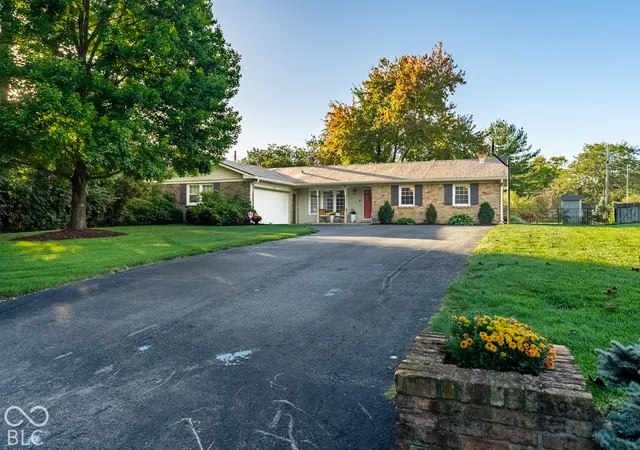 Photo 1 of Single family home for sale at 5913 Susan Dr E, Indianapolis, IN 46250 | MLS# 22128443 | Listing updated on 2026-10-10