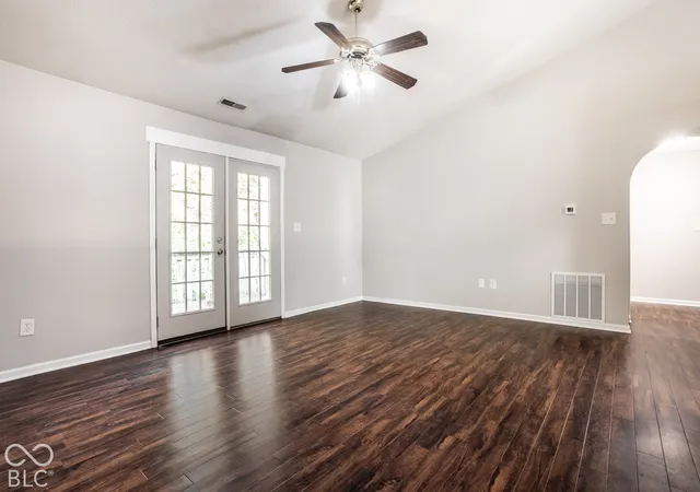 Photo 4 of Single family home for sale at 3746 Owster Ln, Indianapolis, IN 46237 | MLS# 22128447 | Listing updated on 2026-10-29