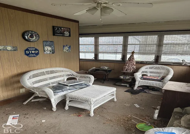 Photo 3 of Single family home for sale at 17 N Gum St, North Vernon, IN 47265 | MLS# 22128451 | Listing updated on 2026-09-30