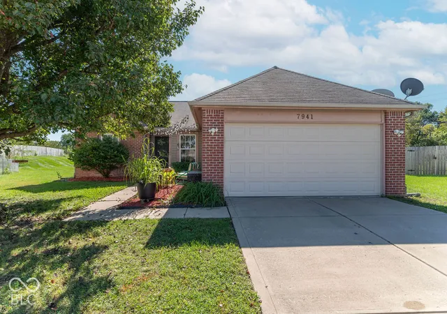 Photo 1 of Single family home for sale at 7941 Begonia Ct, Camby, IN 46113 | MLS# 22128454 | Listing updated on 2026-10-06