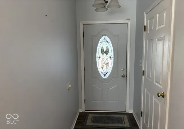 Photo 2 of Single family home for sale at 2952 Inverrary Dr, Indianapolis, IN 46234 | MLS# 22128478 | Listing updated on 2026-09-28
