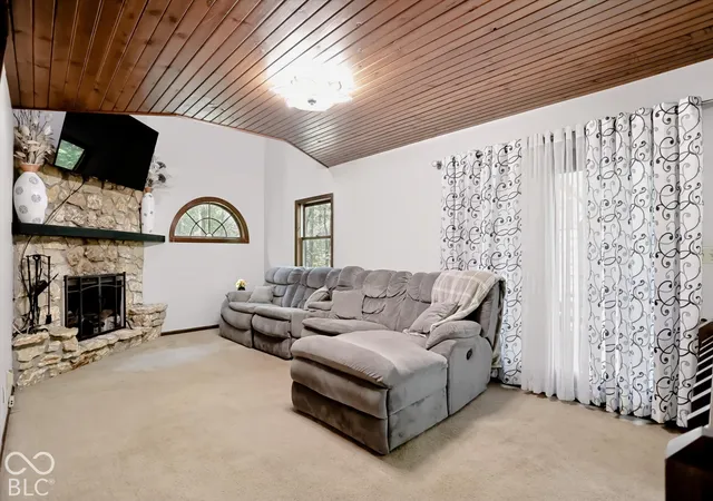Photo 3 of Single family home for sale at 7124 E Centenary Rd, Mooresville, IN 46158 | MLS# 22128484 | Listing updated on 2026-10-06